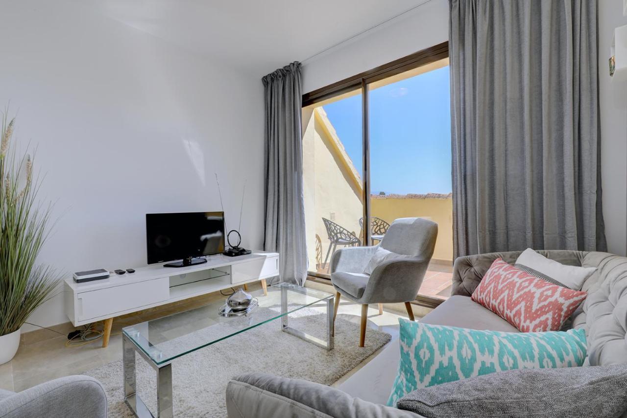 Duquesa Village Apartment - 2 Bed/2 Bath Apartment With Panoramic Sea Views Manilva Ngoại thất bức ảnh